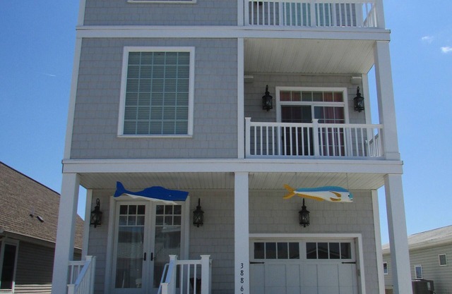 Bay Front Luxury Home 7 Bed 6.5 Baths 4200sq Sleeps 14