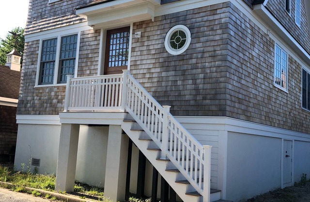 - Bay Head Beach House - Very near center of town - Newly renovated.