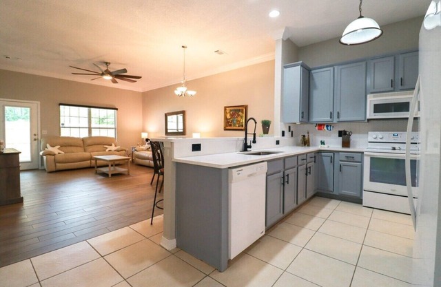 Bay side Bliss home in Niceville