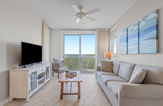 Bay Time 5712 Elation Sleeps 4-Beautiful Bay View