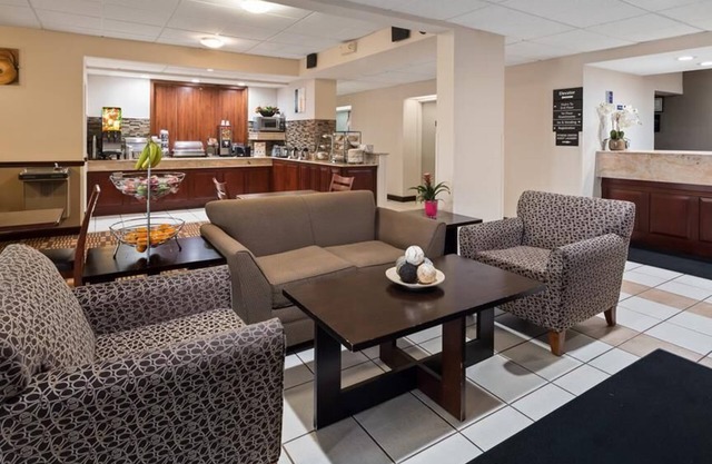 Baymont by Wyndham Monroe Ohio