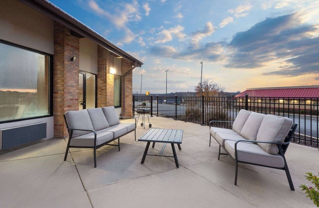 Baymont by Wyndham Warrenton