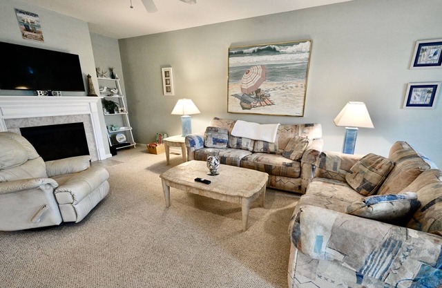 Bayside Resort: New Listing * Fenwick Island * Next To The Main Pools * Pet