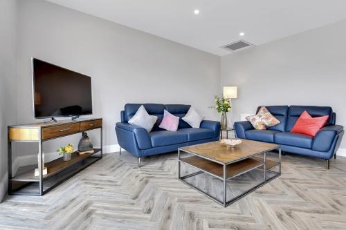 BayView Lodge 3-Bedroom Sea View Apartment