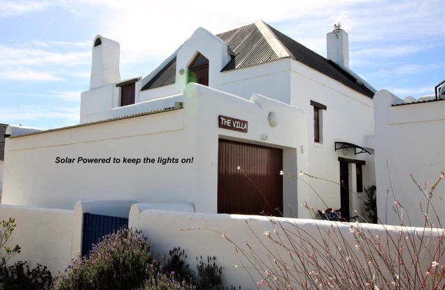 Baywatch Paternoster -The Villa