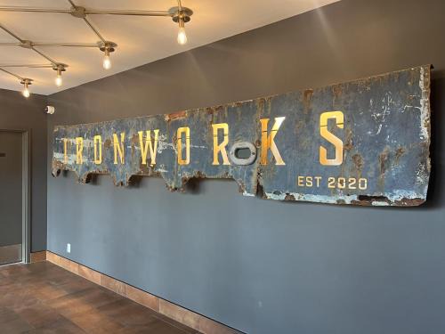 Be Close To Chinatown When You Are In The Ironwork Building