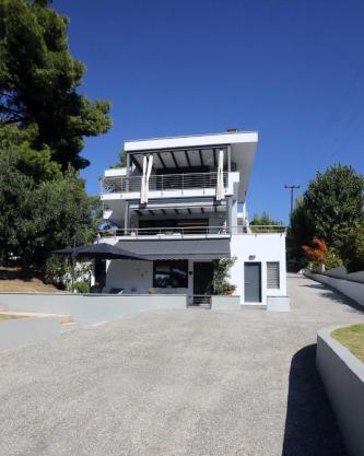 Beach House in Akti Elias Angeliki's place