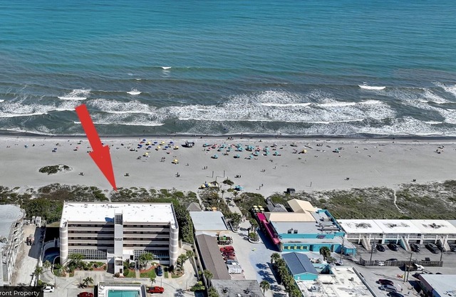 Beach Living at its Best! Watch rocket launches from the balcony