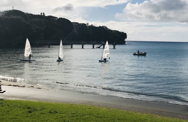 Beach lodge with Seaview - walking distance to beaches