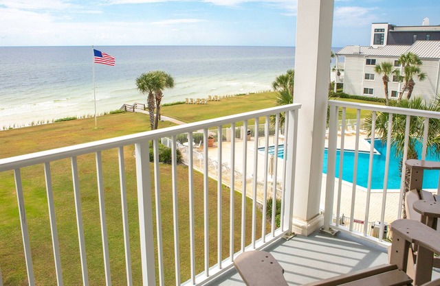 Beach Retreat, Gulf-Front, Stunning Views, Pool, Tennis + Free Tickets!