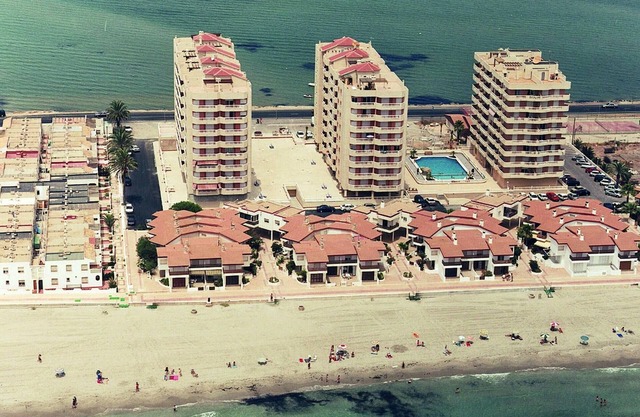 Beachfront Apartment with Pool, Terrace, and Parking in La Manga