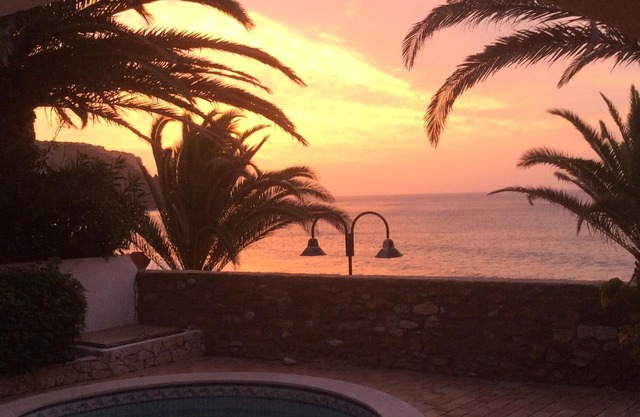 Beachfront Apartment. Praia da Luz