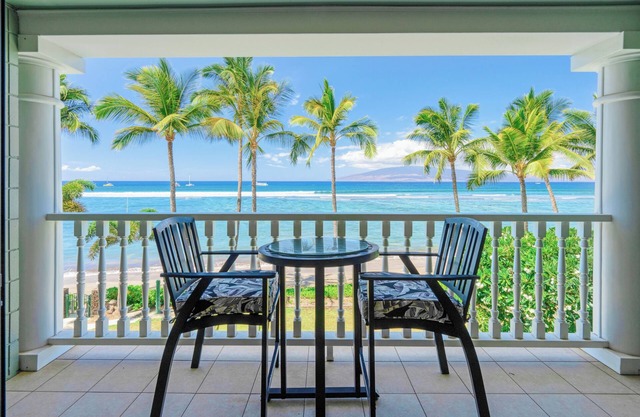 BEACHFRONT CONDO WITH UNBELIEVABLE OCEAN/SUNSET VIEWS