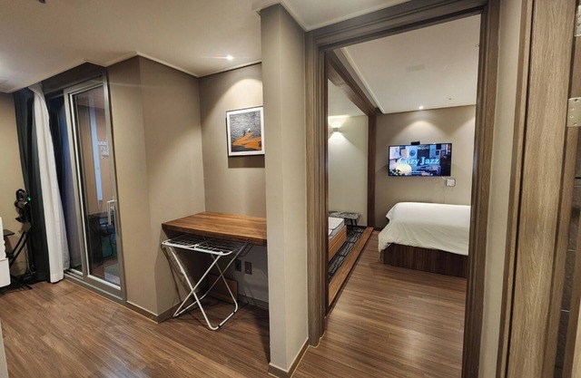 Beachfront Famly Hotel - middle Heaundae with cook, 2024 Open