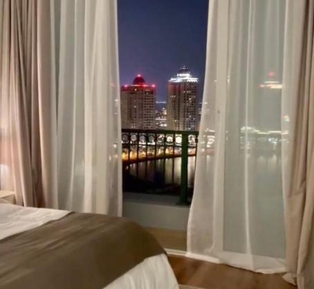 Beachfront Luxury Apartment-Pearl Island شقه مطله على الشاطئ بجزيرة اللؤلؤه