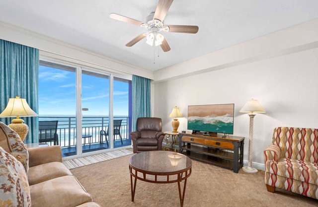 Beachfront Luxury Villa, Ocean Walk Resort, Daytona Beach