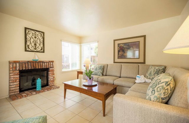 Beachfront Retreat | 4 Units | Mandalay Beach Access