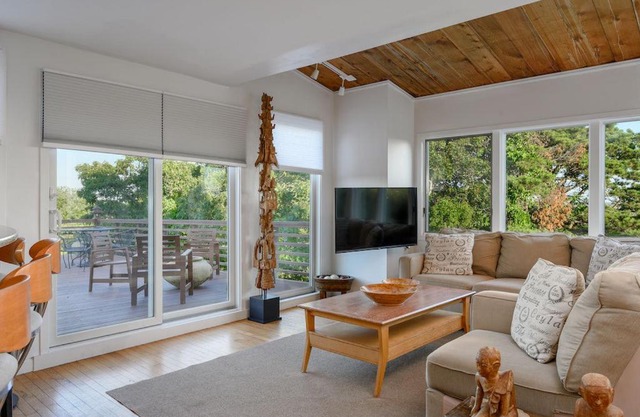 Beachside Oasis by Five Star Vacation Rentals