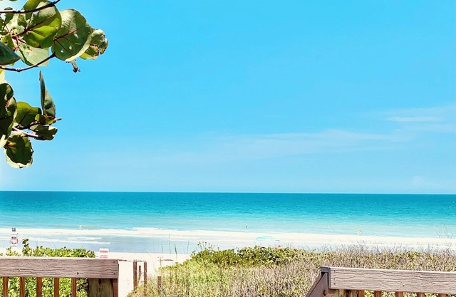 Beachside Stylish Coastal Retreat - Hanging Bed, Steps to Sand & Private Access