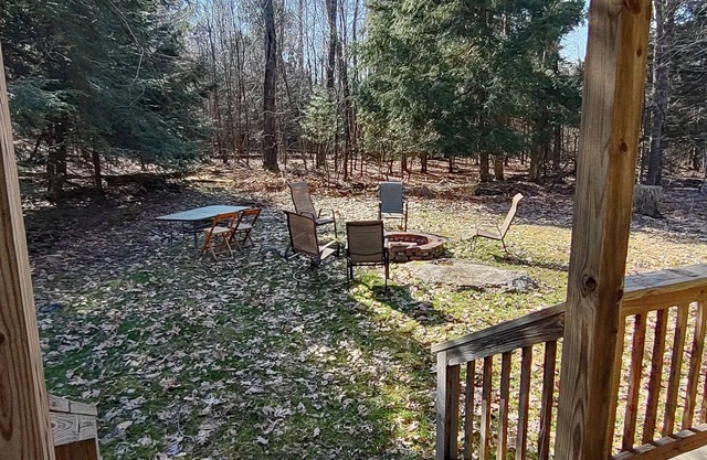 Bear Trap Lodge nestled near, peaceful Cook Forest, and Clear Creek state parks