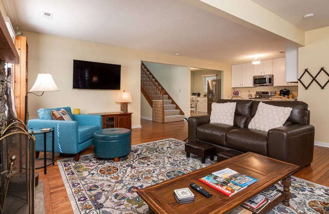 Bears` Lodge at Bonclarken | 4 Bed, 3 Bath