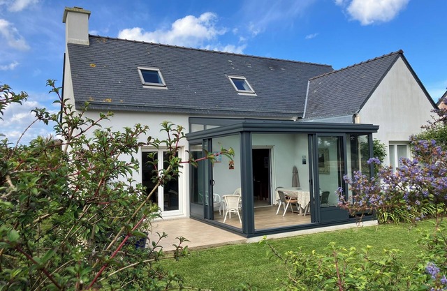 Beautiful vacation home 200m from the beaches of Brignogan Bay