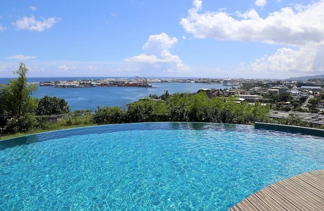 Beau Studio Dans Résidence Avec Piscine vue sur Papeete