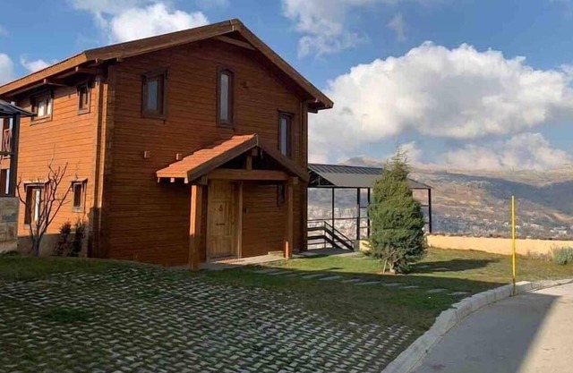 Beautiful 2 BR Home in Faqra - 24/7 Electricity