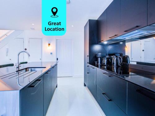 Beautiful 3-Bedroom House Just Minutes from Queen's Park Tube