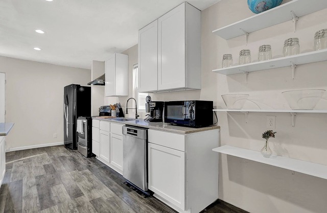 Beautiful 3500 SqFt Villa in Fountain Sq