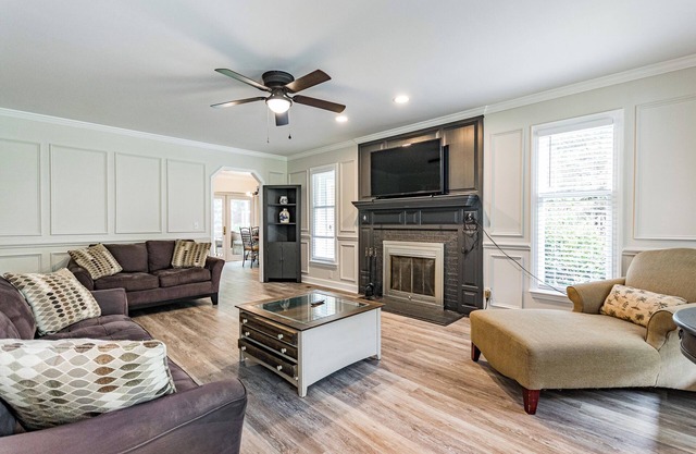 Beautiful 3bed/2bath ranch - starts @ 3.5k/month