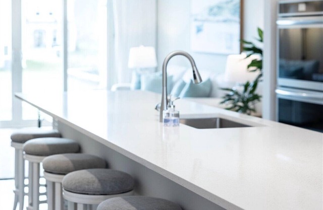 Beautiful 4-bedroom townhome at the Peninsula!