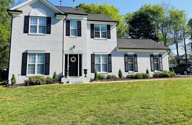 Beautiful 4 BR 2.5 baths centrally located