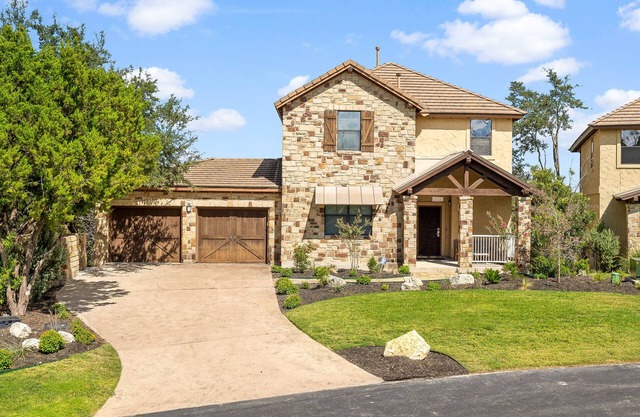 Beautiful 4bdrm/4bath Home at Hollows Resort - 4 Pools/Hiking/Fitness Center!