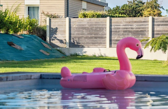 Beautiful 8-person house with heated pool – sea & relaxation in Trézien” PLZ18