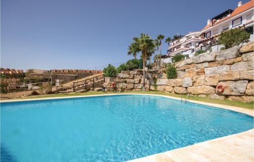 Beautiful Apartment In La Duquesa