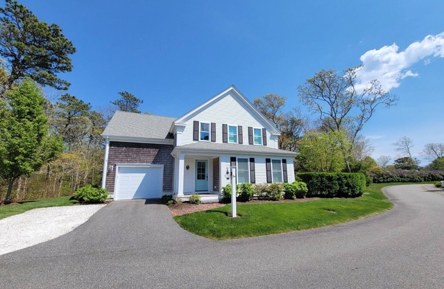 Beautiful and Pristine Rental in South Chatham. Recently Reduced!