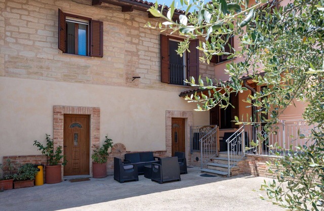 Beautiful apartment for 6 guests with A/C, WIFI and terrace