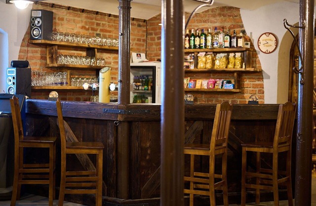 Beautiful apartment for 6 people with pool, WIFI, TV and patio