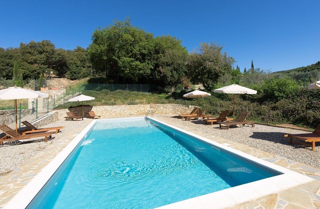 Beautiful apartment for 5 people with pool, A/C, WIFI, TV, patio and panoramic view