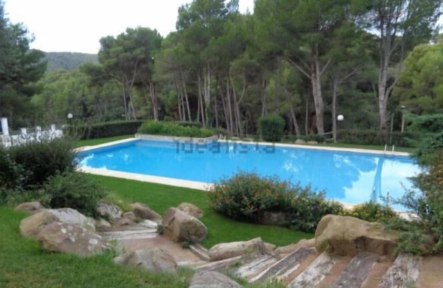 Beautiful apartment with pool in Tamariu
