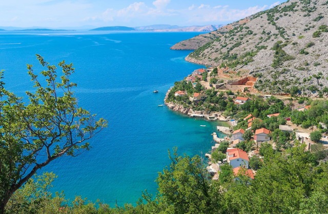 Beautiful apartment for 3 guests with A/C, WIFI, TV and terrace