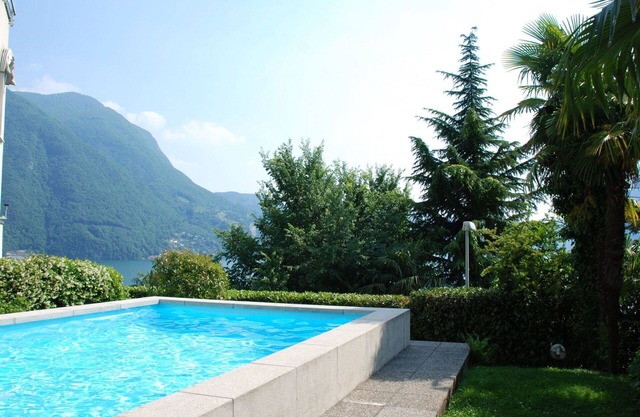 Beautiful apartment for 2 people with WIFI, pool, TV, patio and panoramic view