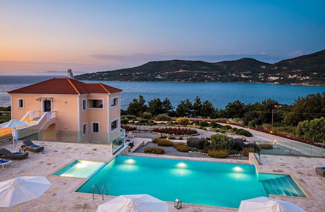 Beautiful apartment for 4 guests with pool, WIFI, A/C, TV, balcony, panoramic view and parking