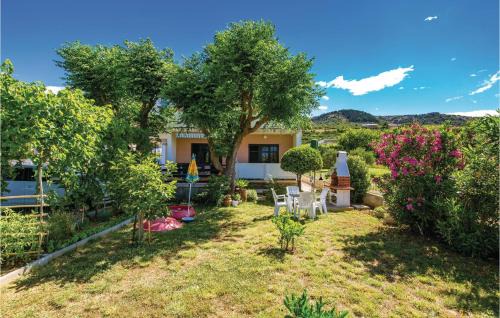 Beautiful Apartment In Banjol With Wifi