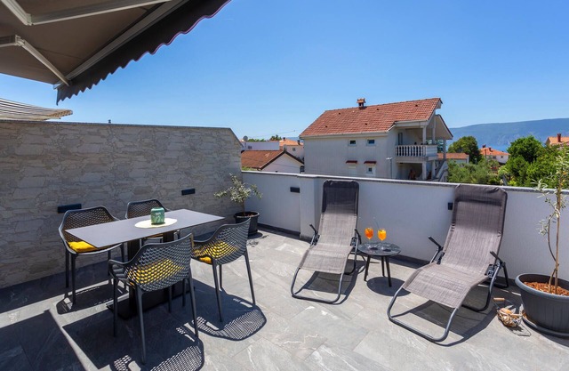 Beautiful apartment in Pinezici