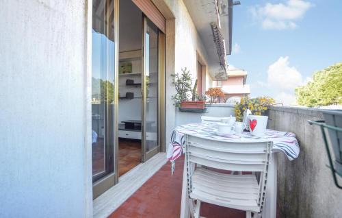Beautiful Apartment In Viareggio