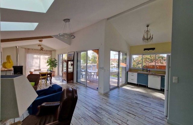 Beautiful architect-designed villa 30 m from the beach ☀️