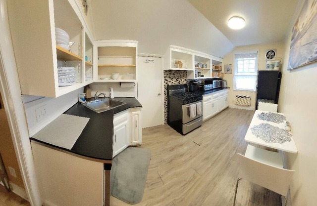 BEAUTIFUL BEACH GETAWAY!