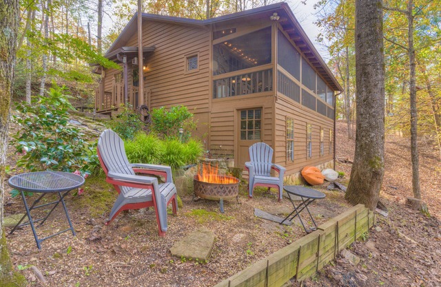 Beautiful Cabin on the Golf Course!
